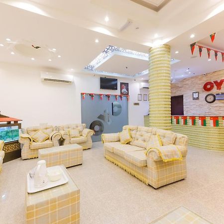Oyo 107 ラス アル ハッド ウェーブス ホテル Ras al Hadd エクステリア 写真